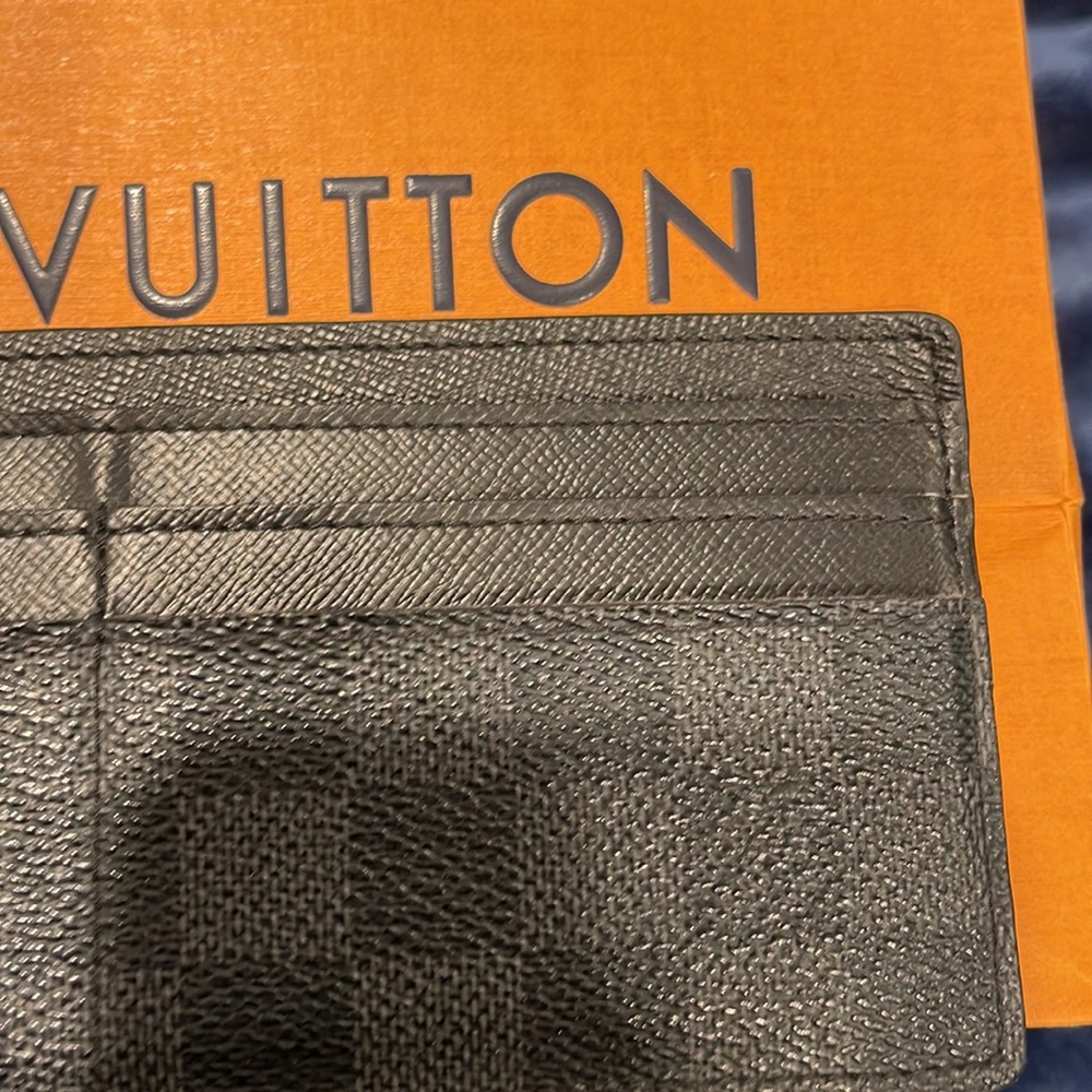 Authentic Louis Vuitton Wallet card holder - Picture 3 of 10